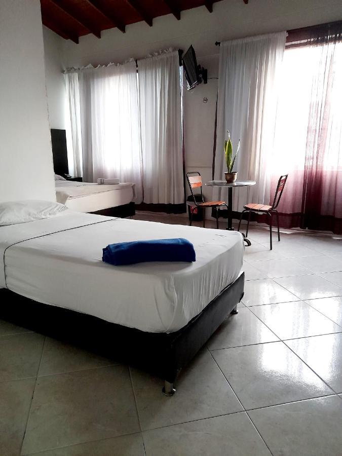Hotel Saint John Medellin Exterior photo