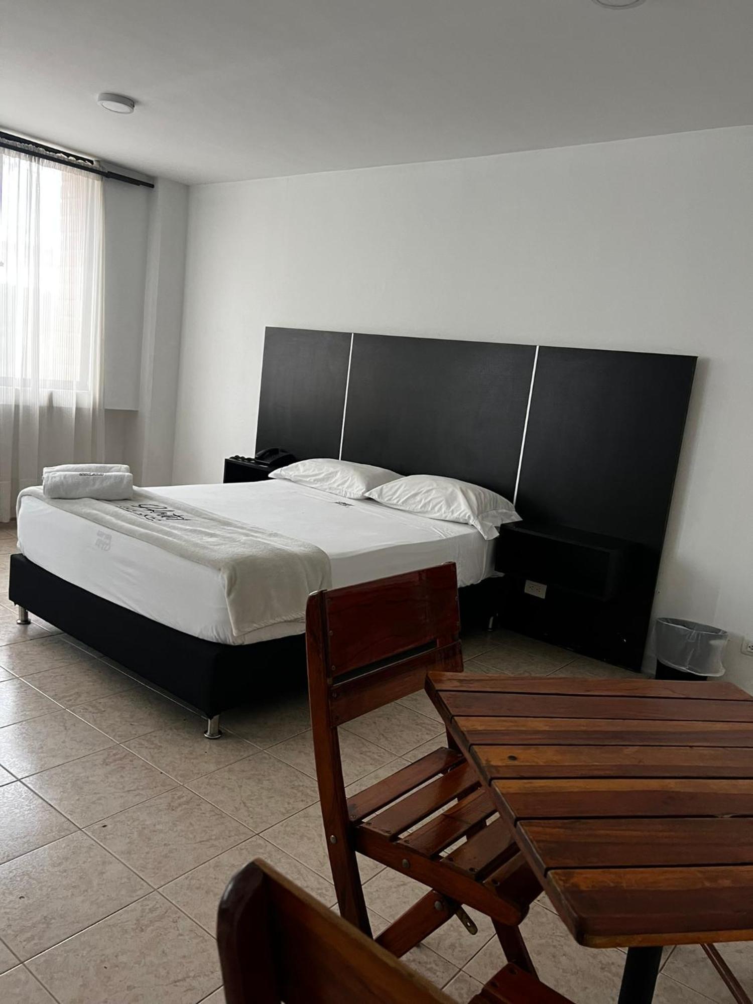 Hotel Saint John Medellin Exterior photo