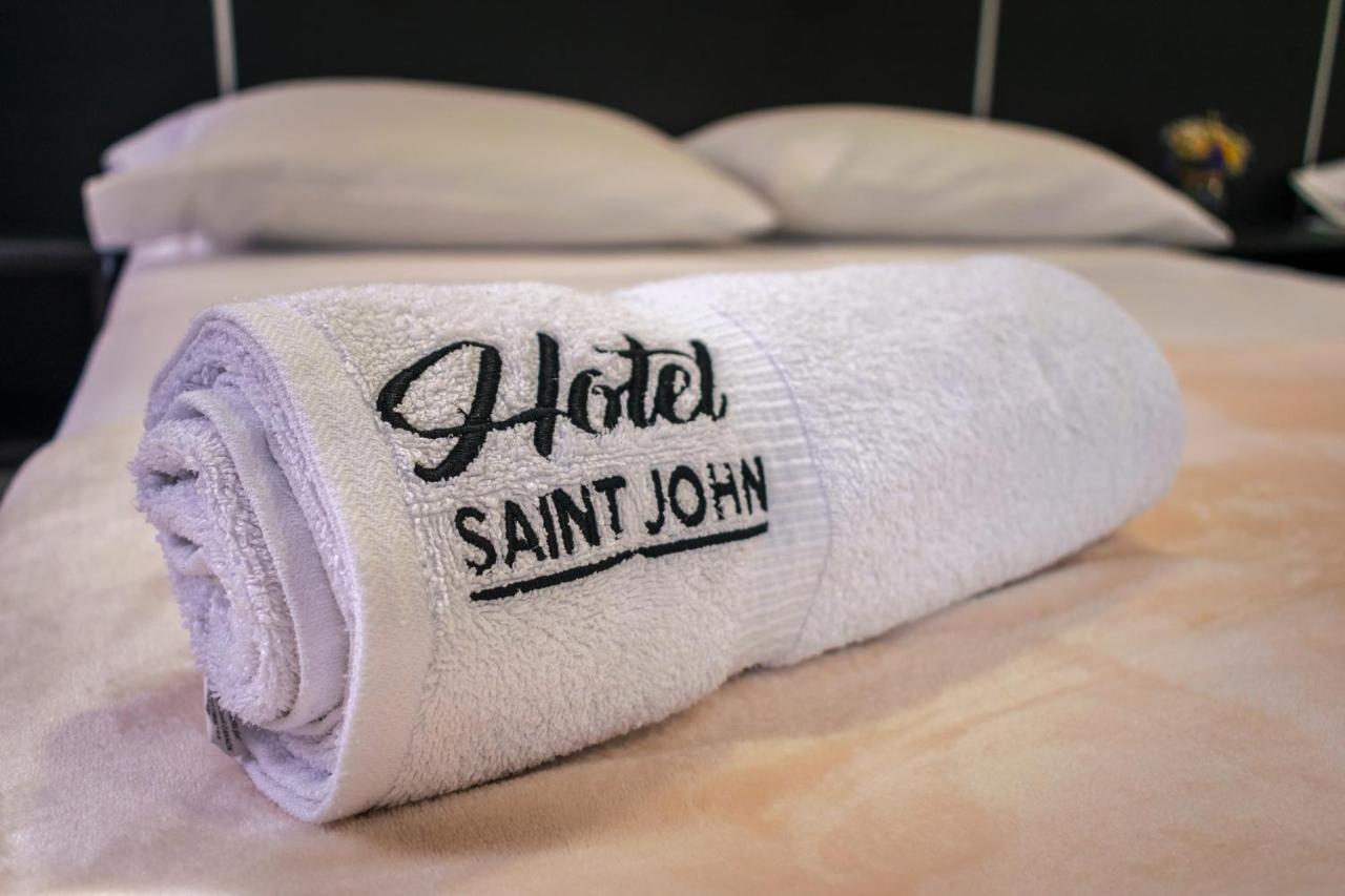 Hotel Saint John Medellin Exterior photo